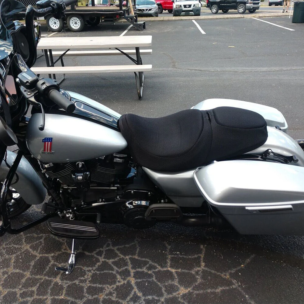 Breezy Ryder HD-1002-SG-1 Custom Seat Cover for Up to 2023 Harley-Davidson® Street Glide and Road Glide Touring Motorcycles - Image 4