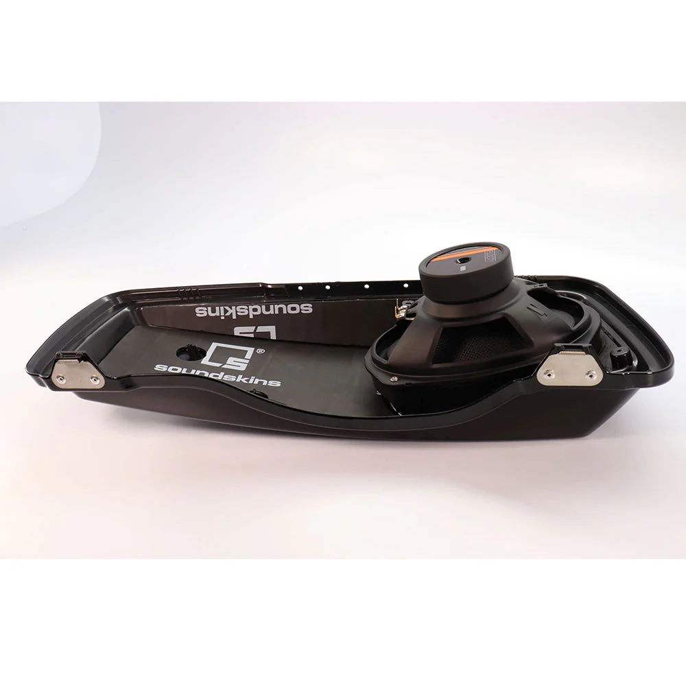 SoundSkins Pro SSK-TOURLID13 Saddlebag Speaker Lid Kit for 1998-2013 Harley Davidson® Touring Models - Image 4